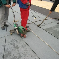 Strecha_Velke_Mezirici_WIEGEL_asfaltove_pasy